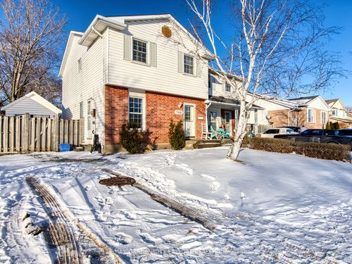 7681 Trackview St, Niagara Falls, ON, L2H2Z6 | Card Image