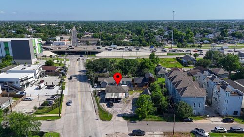 707 E 28th St, Houston, TX, 77009-1019 | Card Image