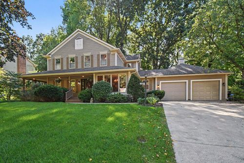 51951 Carriage Hills Drive, South Bend, IN, 46635 | Card Image