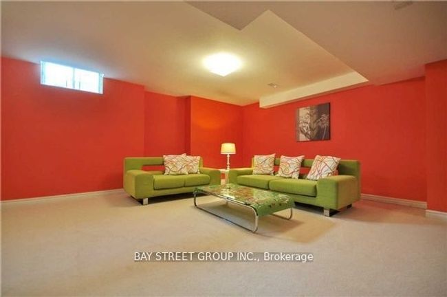 277 Calvert Rd, House other with 5 bedrooms, 5 bathrooms and 4 parking in Markham ON | Image 7