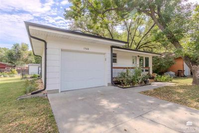 1948 Strong Avenue, House other with 5 bedrooms, 2 bathrooms and null parking in Manhattan KS | Image 2