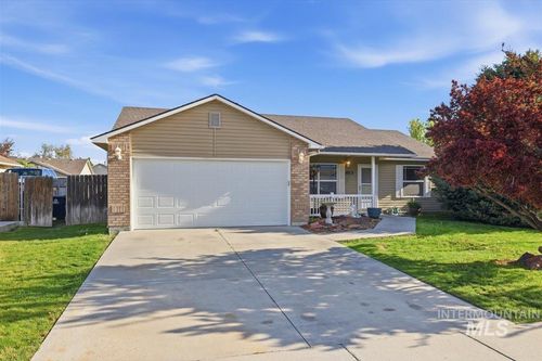 1022 W Aberdeen Ave, Nampa, ID, 83686-9790 | Card Image