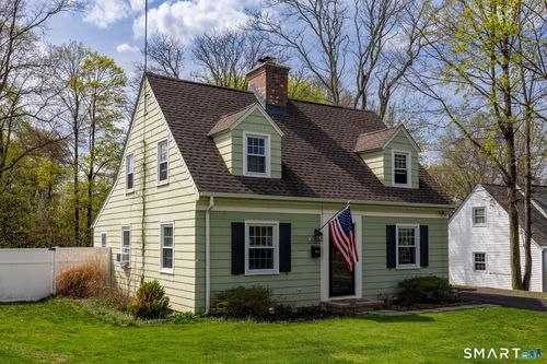 937 Main St, Newington, CT, 06111-2400 | Card Image