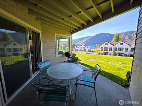 1 S 1st St, Chelan, WA, 98816 | Card Image