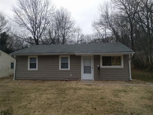 7800 E 51st St, Kansas City, MO, 64129-2317 | Card Image