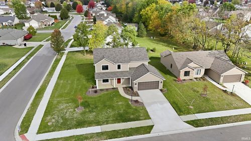 15573 Brimwillow Dr, Huntertown, IN, 46748-0585 | Card Image