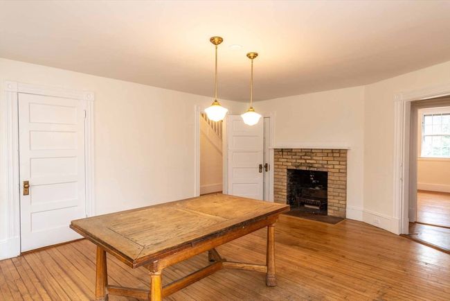 70 Tashmoo Ave, House other with 5 bedrooms, 4 bathrooms and 3 parking in Vineyard Haven MA | Image 12