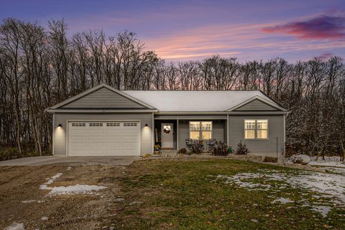 4484 W State Rd, Middleville, MI, 49333-8091 | Card Image