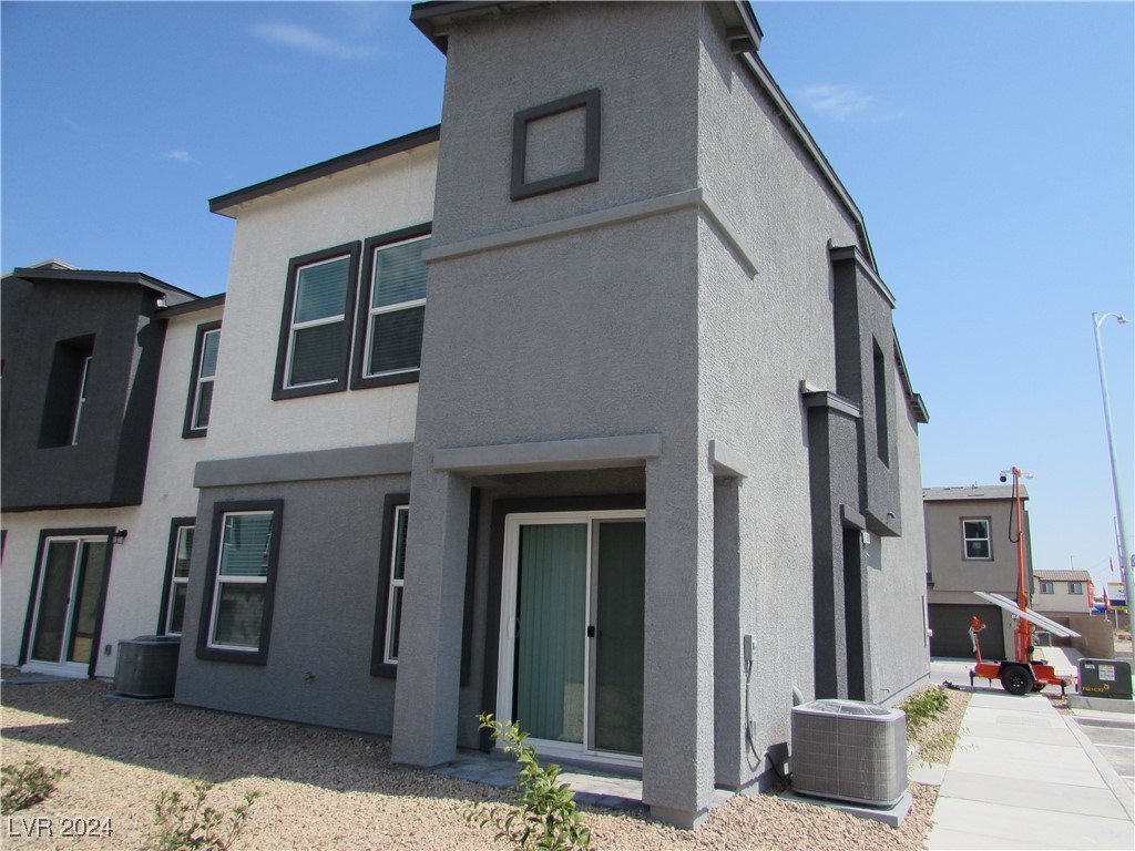 Lily Garden St, North Las Vegas, NV 89081