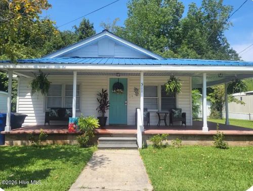 511 S Shore Dr, Jacksonville, NC, 28540-6124 | Card Image
