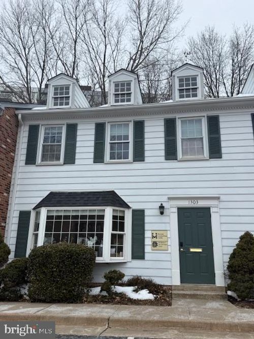 15-1303 Vincent Pl, MCLEAN, VA, 22101-3615 | Card Image