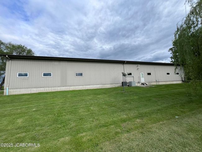 9393 Old Us Highway 54, Home with 0 bedrooms, 2 bathrooms and null parking in NEW BLOOMFIELD MO | Image 9