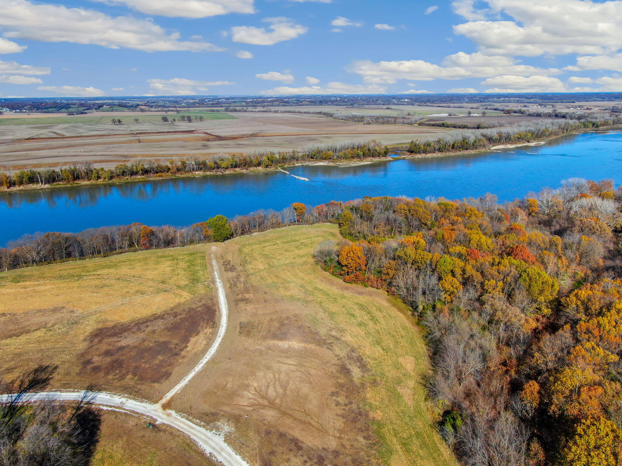 Land in BOONVILLE 5