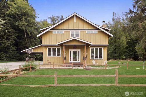 13724 Whites Rd, Arlington, WA, 98223-3945 | Card Image