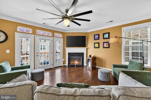 42553 Sunset Ridge Sq, ASHBURN, VA, 20148-4393 | Card Image