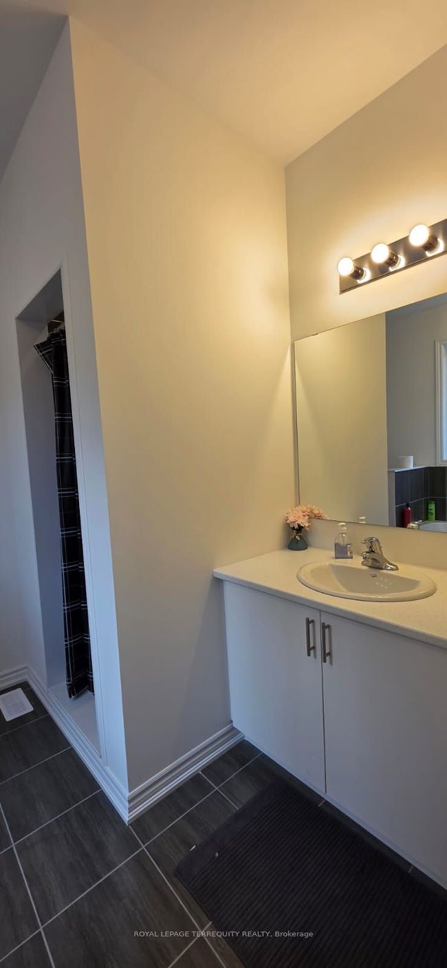 37 Hillcroft Way, House other with 3 bedrooms, 2 bathrooms and 4 parking in Bobcaygeon ON | Image 15