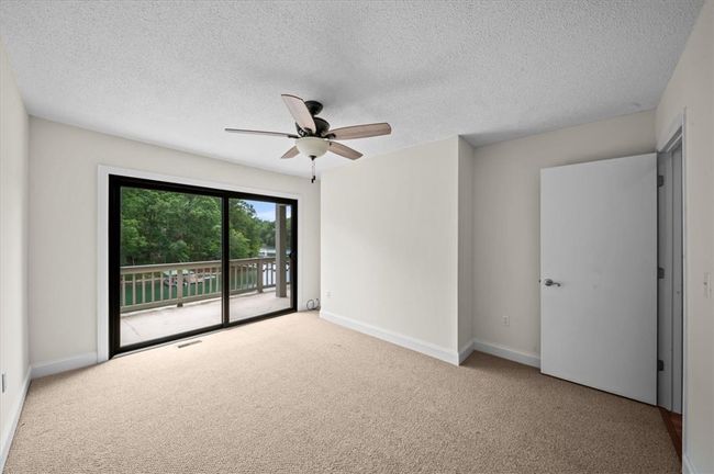 704 Loran Pointe Cir, Townhouse with 3 bedrooms, 4 bathrooms and null parking in Seneca SC | Image 14