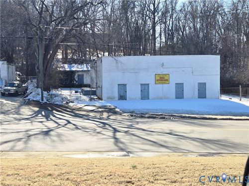 605 E 3rd St, Farmville, VA, 23901-1515 | Card Image