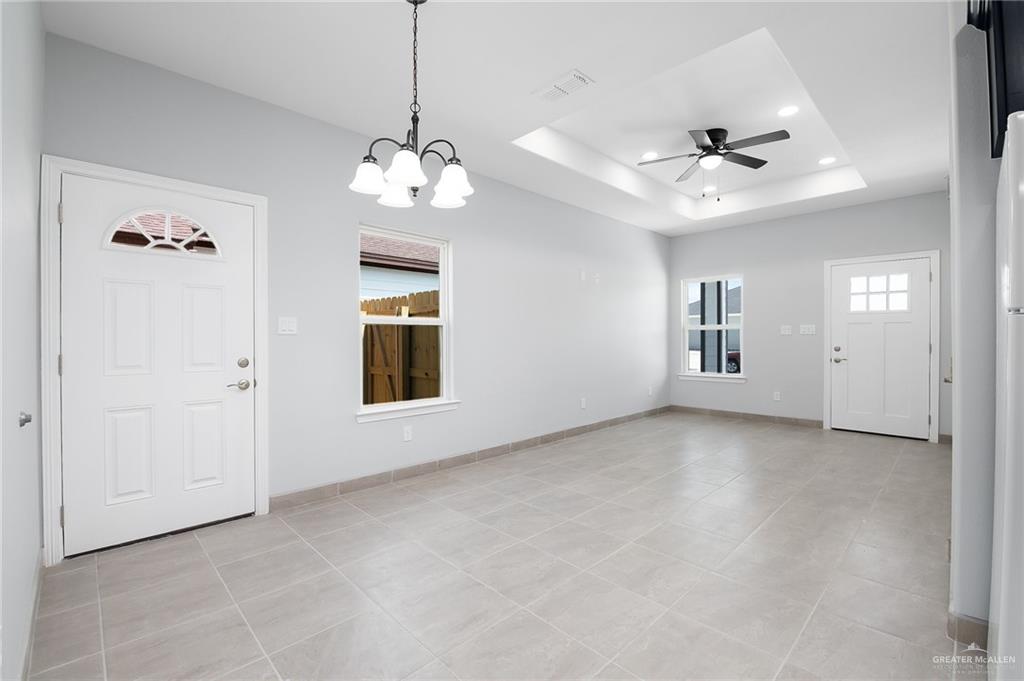 Residential Lease in La Feria 3