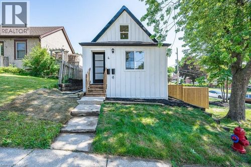 4 Royal Ave, Hamilton, ON, L8S2C2 | Card Image