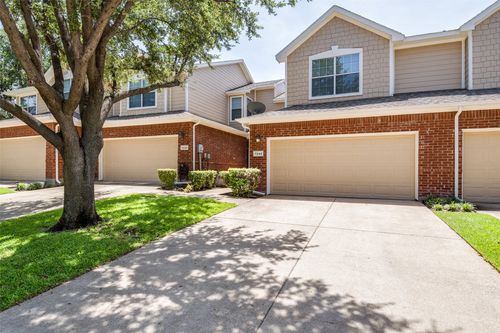 7240 Rembrandt Dr, Plano, TX, 75093-8427 | Card Image
