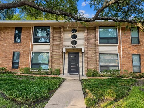 212-10029 Regal Park Ln, Dallas, TX, 75230-5546 | Card Image