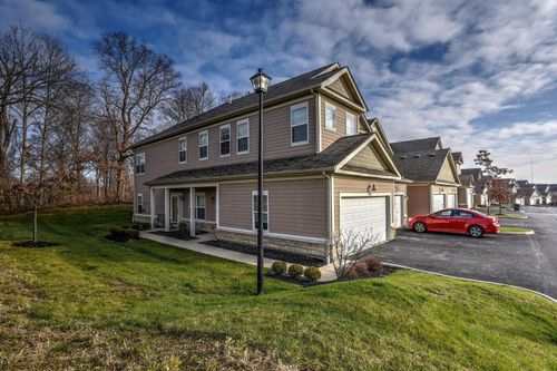 3599 Birkland Cir, Lewis Center, OH, 43035-6136 | Card Image