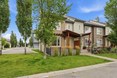 189 Chapalina Sq Se, Calgary, AB, T2X0L5 | Card Image