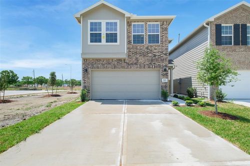 703 Majestic Eagle Ct, Houston, TX, 77090-6026 | Card Image