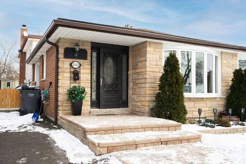 3442 Oakglade Cres, Mississauga, ON, L5C1X5 | Card Image