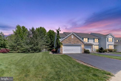 224 Park Ridge Dr, EASTON, PA, 18040-7963 | Card Image