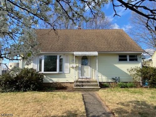 86 Trudy Dr, Lodi, NJ, 07644-2045 | Card Image