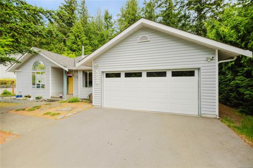 2341 Ravenhill Rd, Shawnigan Lake, BC, V8H2H2 | Card Image