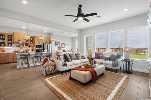 3723 Moru Oak Dr, Seguin, TX, 78155-3890 | Card Image