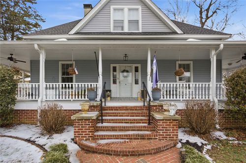 110 S Fairplay St, Seneca, SC, 29678-3408 | Card Image