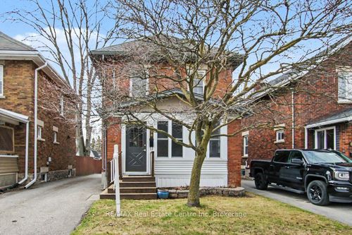 598 Woolwich Street, Guelph, ON, N1H3Y2 | Card Image