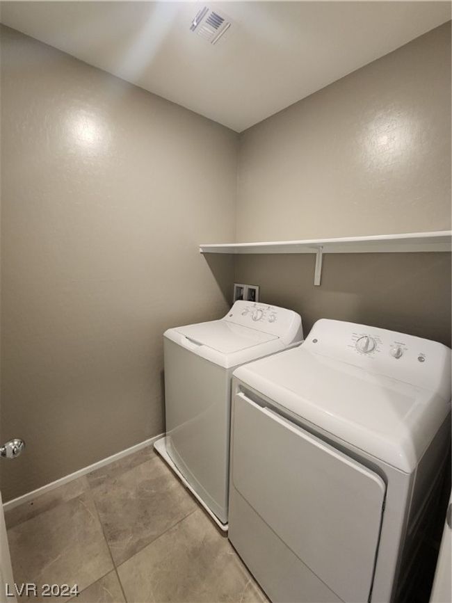 6247 Melford Sound St, Townhouse with 3 bedrooms, 3 bathrooms and null parking in Las Vegas NV | Image 20