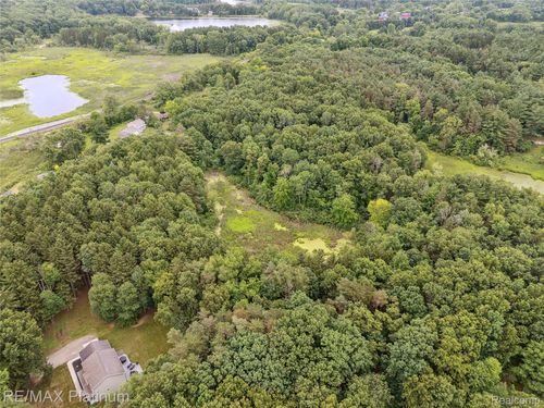 00 Buckhorn Lake Rd, Holly, MI, 48442 | Card Image