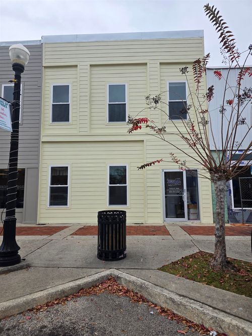 186 Sw Range Ave, Madison, FL, 32340-2458 | Card Image