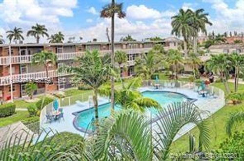 apt-29b-141 Ne 10th Ave, Hallandale Beach, FL, 33009-4468 | Card Image
