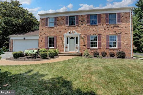 4 Teaneck Ct, LUTHERVILLE TIMONIUM, MD, 21093-3050 | Card Image