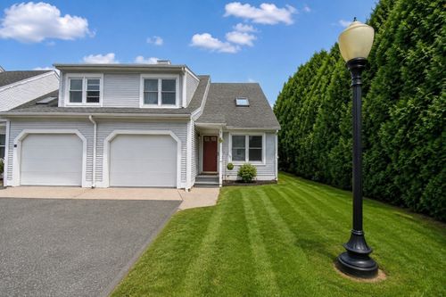16-169 Main St, West Springfield, MA, 01089-3960 | Card Image