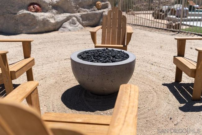 57388 Manzanita Dr, House other with 3 bedrooms, 3 bathrooms and 11 parking in Yucca Valley CA | Image 42