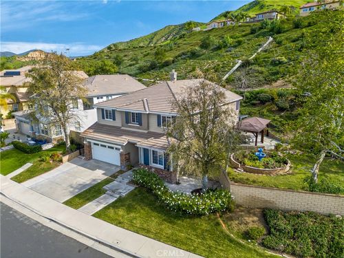 29062 Garnet Canyon Dr, Santa Clarita, CA, 91390-5265 | Card Image