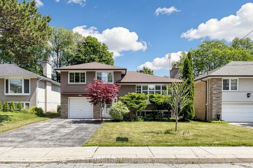 79 Heathview Ave, North York, ON, M2K2C3 | Card Image