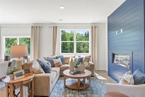 152-2959 Crystal Springs Pt, Gainesville, GA, 30507-1111 | Card Image