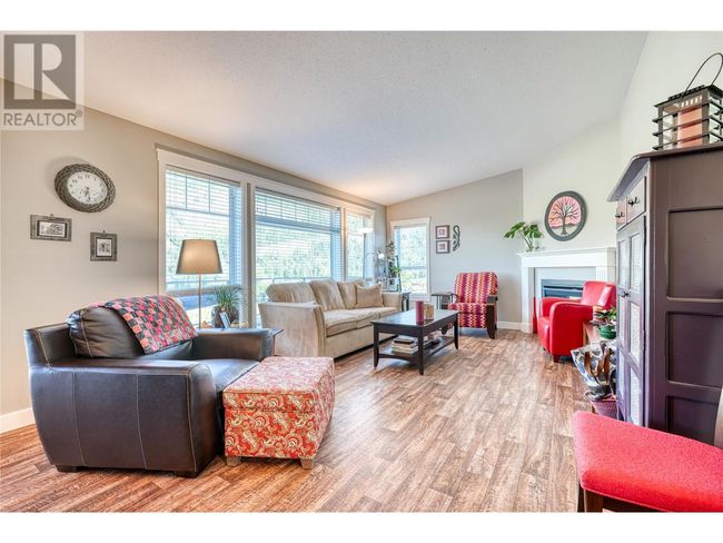 189 Resolute Rd, House other with 2 bedrooms, 3 bathrooms and null parking in Kaleden BC | Image 6