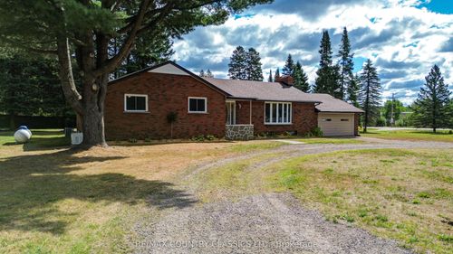 1012 Clement Lake Rd, Highlands East, ON, K0L2Y0 | Card Image
