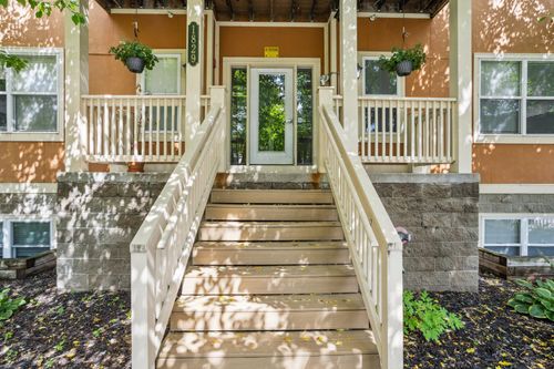 apt-7x-1829 Park Ave, Minneapolis, MN, 55404-2463 | Card Image