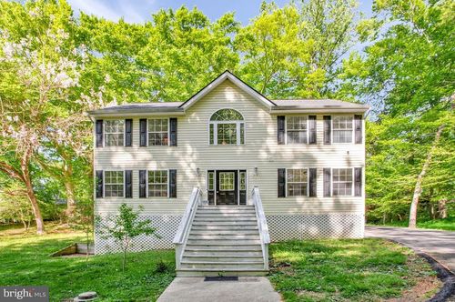 6098 Fir Rd, SAINT LEONARD, MD, 20685-2512 | Card Image